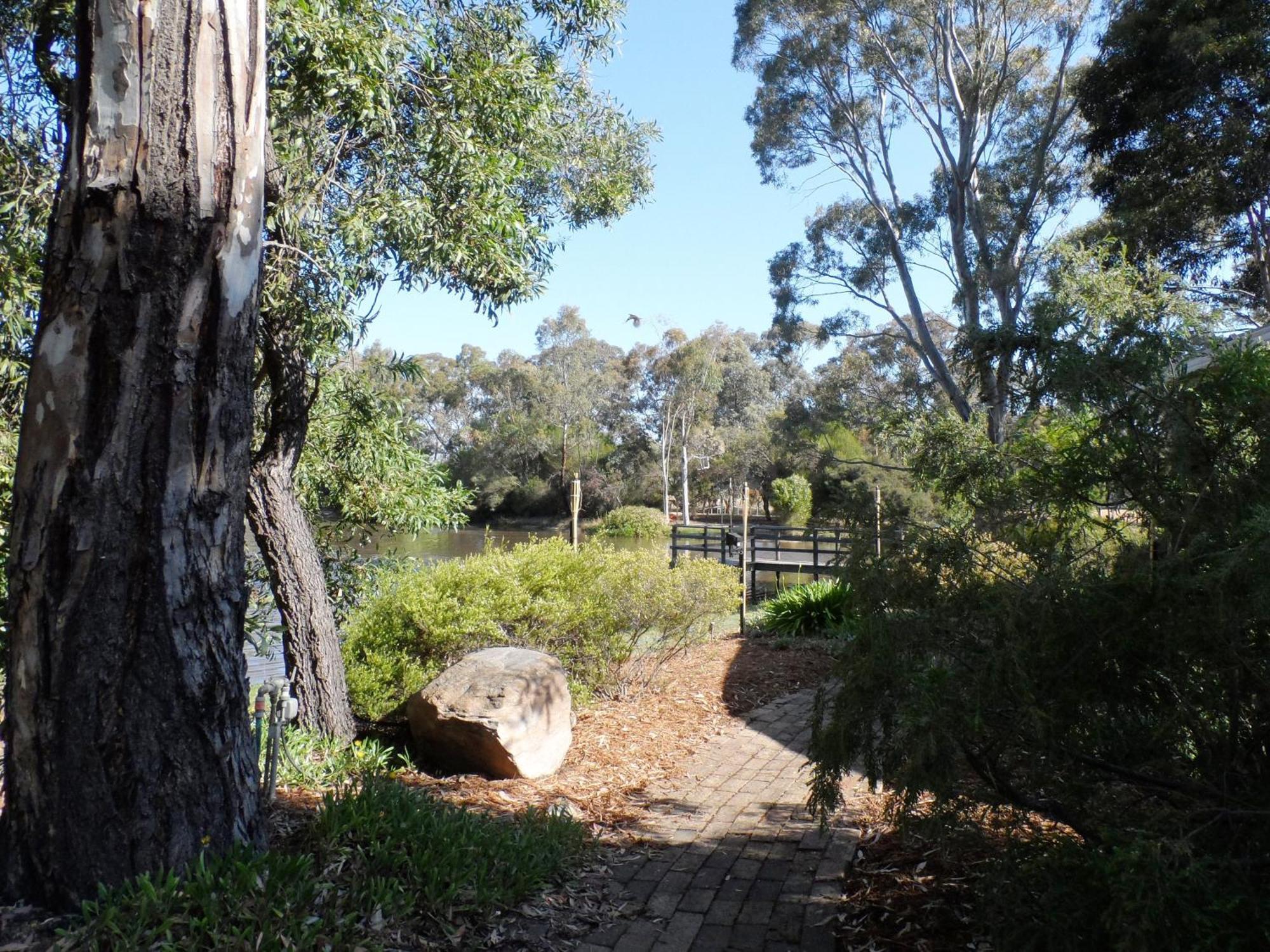 Magdala Motor Lodge & Lakeside Restaurant Stawell Dış mekan fotoğraf