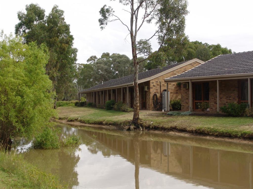 Magdala Motor Lodge & Lakeside Restaurant Stawell Dış mekan fotoğraf